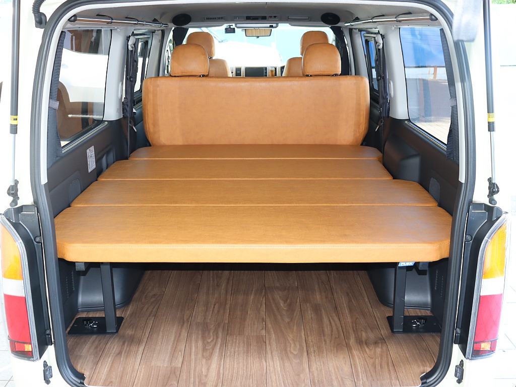 ＦＬＥＸ　カーゴマット＋ベッドキットも装備！車中泊する際も楽々です♪