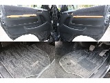 ドア内張り、足元も綺麗です！