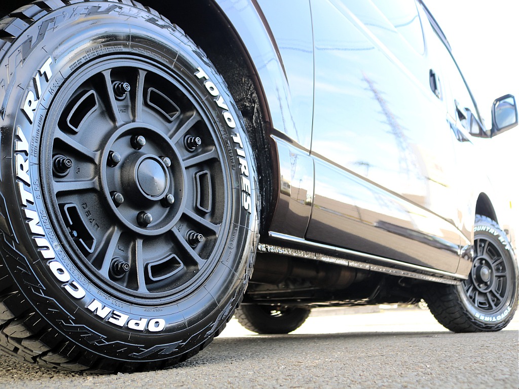 自社認証整備工場完備ですので納車後のカスタム、車検、修理、日々のメンテナンス、など全力でサポートいたします！なんでもお気軽にご相談ください！他店で購入した、お持ち込み車両でも大歓迎ですよ♪