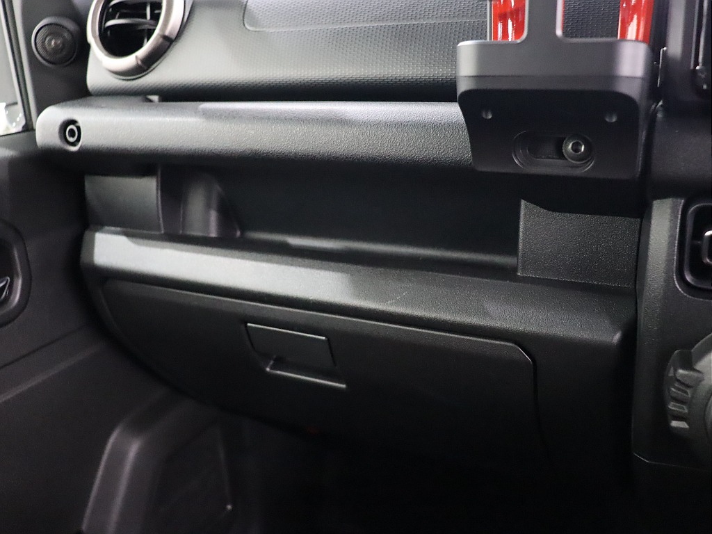 グローブボックス周り！