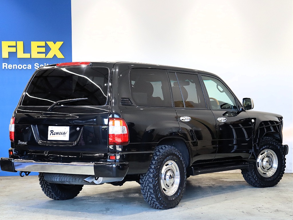 リアビューも完成度の高い仕上がりです