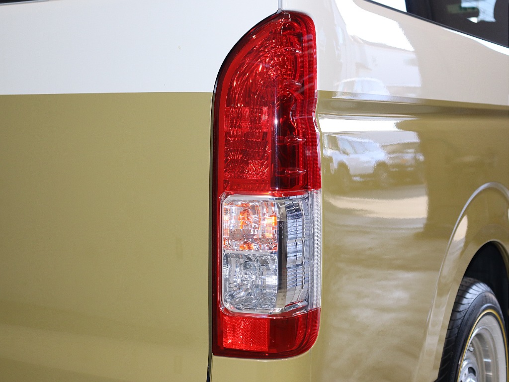 トヨタ ハイエース(47枚目)