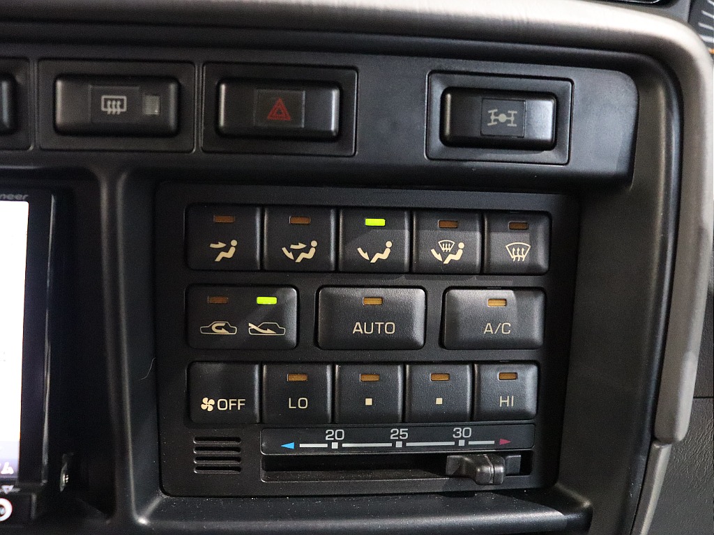 Renoca　WONDER・買取直販の1台をベースに作成させて頂きました♪