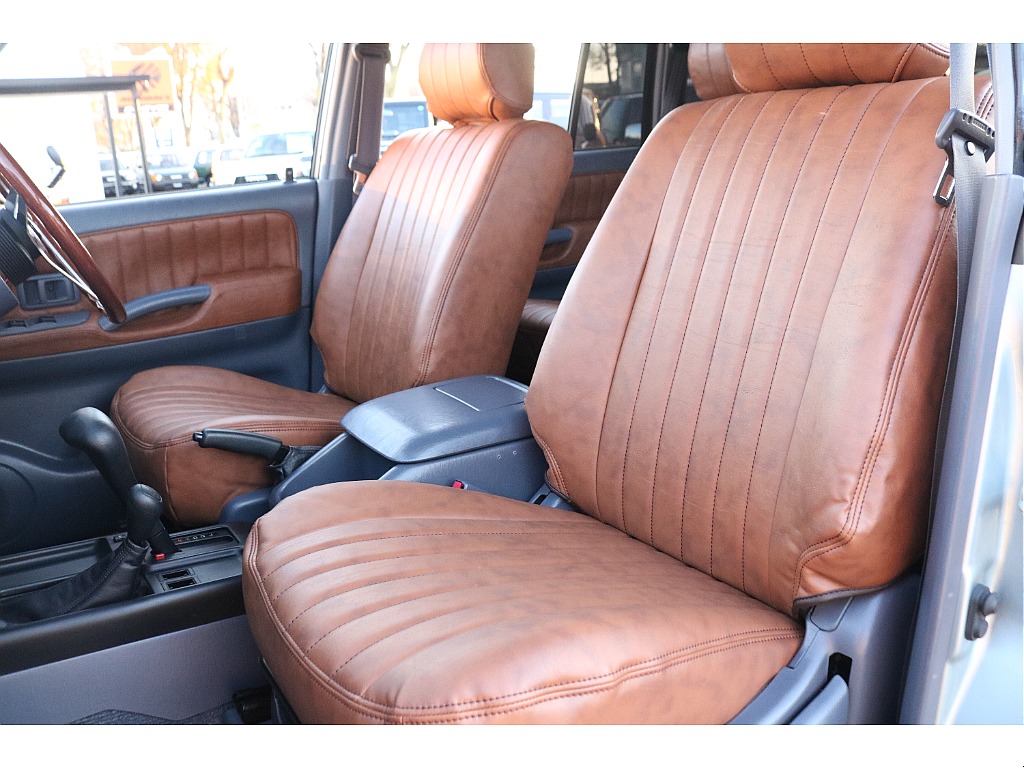 助手席シート！