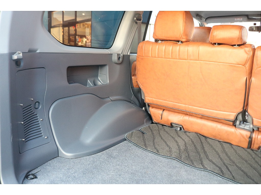 ラゲッジ内張！