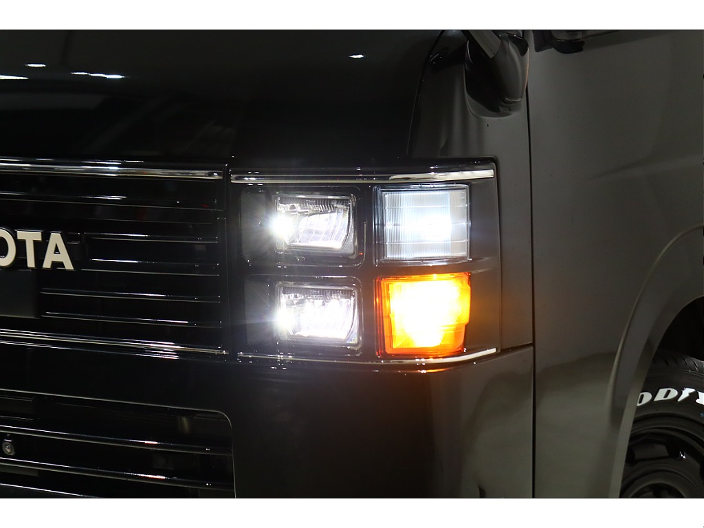 トヨタ ハイエースバン(52枚目)