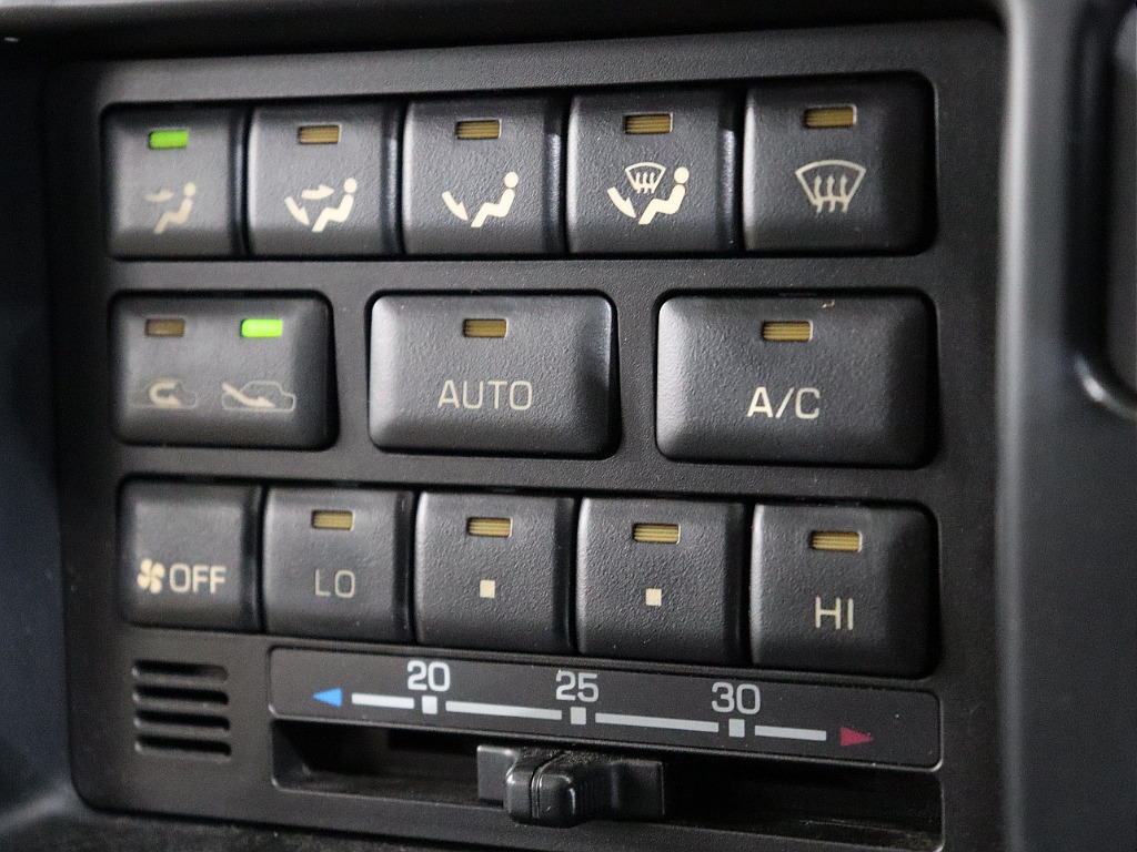 トヨタ ランドクルーザー80(32枚目)