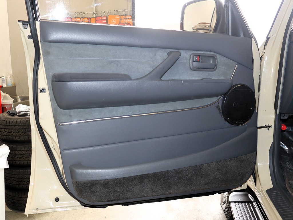 トヨタ ランドクルーザー80(47枚目)