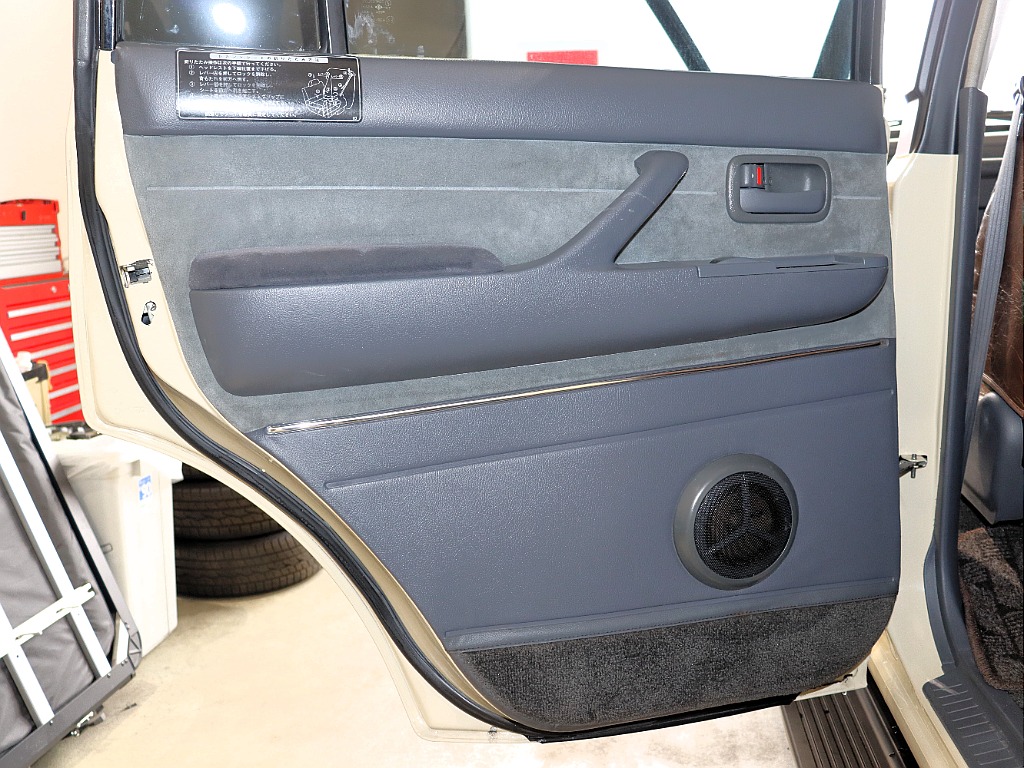 トヨタ ランドクルーザー80(49枚目)