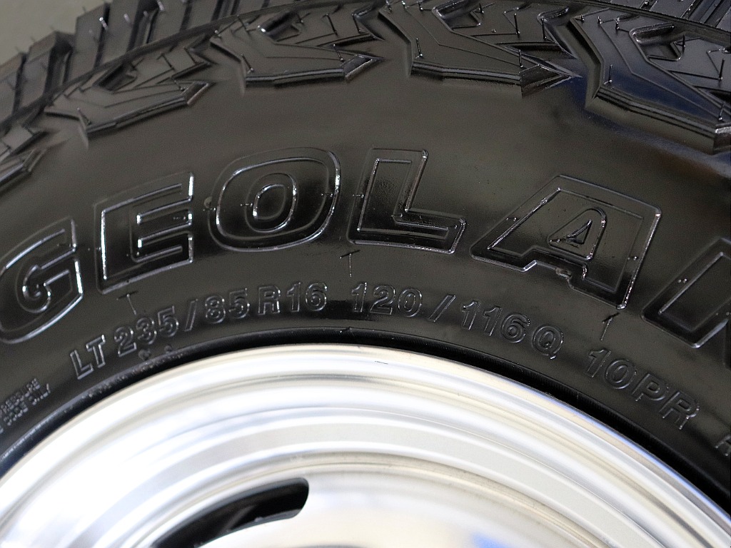 トヨタ ランドクルーザー80(55枚目)