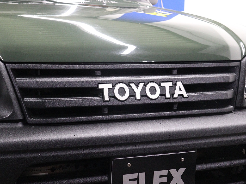 TOYOTA文字グリル！