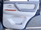 丸目がキュートな106が大人気のアルルブルー×各部ブラック仕様にて入庫です！