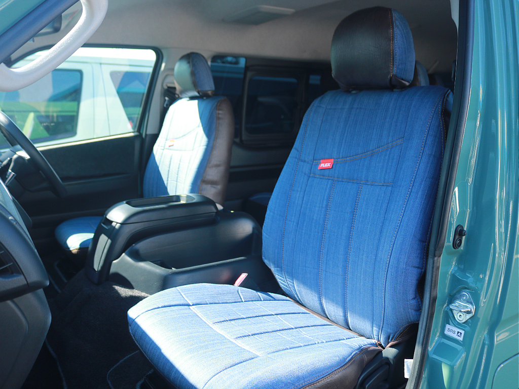 FLEXオリジナル デニム調シートカバーを装着！丈夫で座り心地がとても良いシートカバーです。リノカの雰囲気にも合っています♪