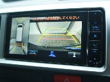 カロッツェリア７型SD地デジナビ・10.5型後席モニター・ETCも完備。走行中のTV・DVDの閲覧も可能です。