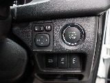 パワースライドドアの開閉操作は、運転席から可能です♪