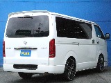 トヨタ ハイエースバン(5枚目)