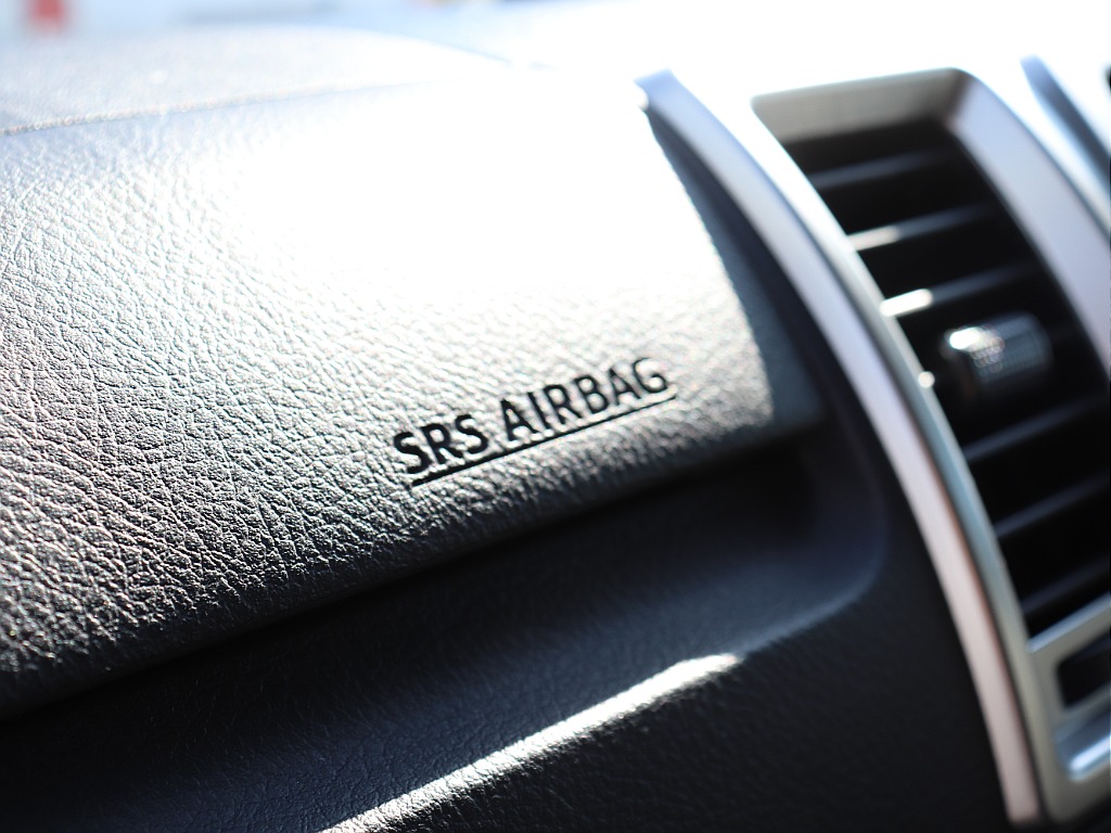 メーカーオプションのSRSエアバック