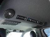 大人気！ルーフスピーカーは後席まで音を届けてくれます♪
