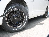 足回りには、Delf04　AWを装着しTOYOオープンカントリータイヤをインストール！