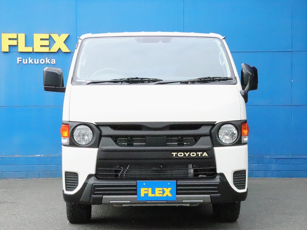 トヨタ ハイエースバン(20枚目)