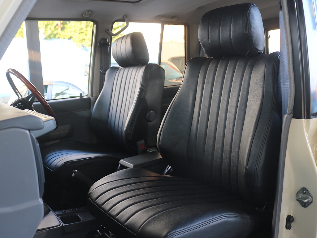 トヨタ ランドクルーザープラド(13枚目)