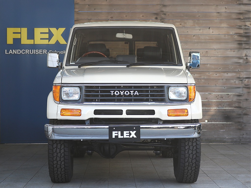 トヨタ ランドクルーザープラド(3枚目)