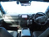 トヨタ ハイエースバン(2枚目)