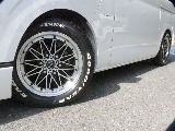トヨタ ハイエースバン(4枚目)