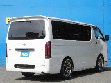 トヨタ ハイエースバン(8枚目)