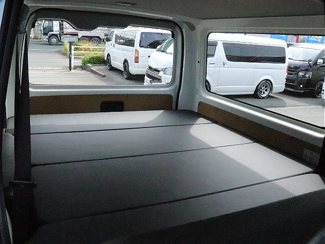 ベッドキットtype2設置！車中泊にも対応可能◎