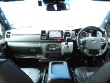 トヨタ ハイエースバン(2枚目)