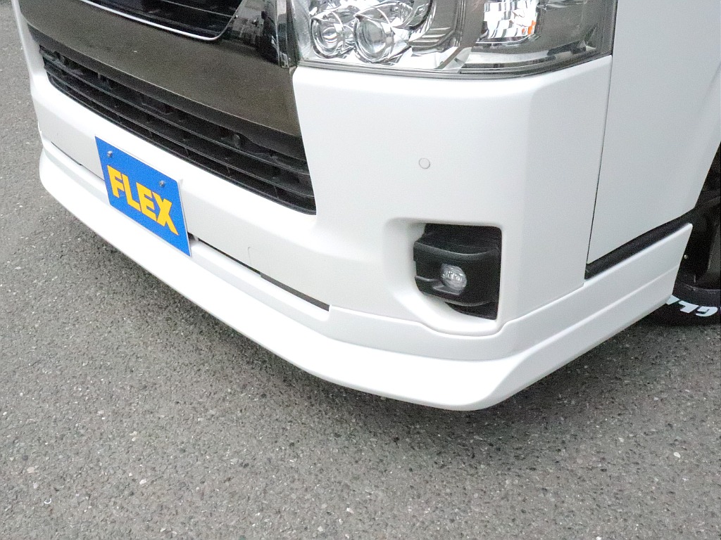 トヨタ ハイエースバン(3枚目)