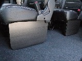 サイドフットパネルは、むき出しの純正シート下フレームをドレスアップ↑↑見た目のおしゃれ度がぐんっとアップ↑↑