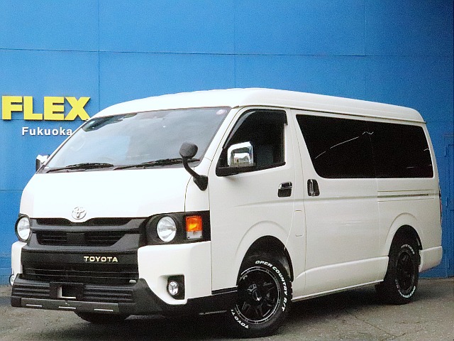 高年式！低走行！丸目フェイス×T-Forceで相性抜群★ベッドキット、リアフィルム5面施工で車中泊にも対応可能◎