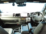 トヨタ ハイエースバン(2枚目)