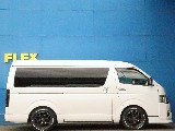 トヨタ ハイエースバン(8枚目)