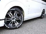 トヨタ ハイエースバン(4枚目)