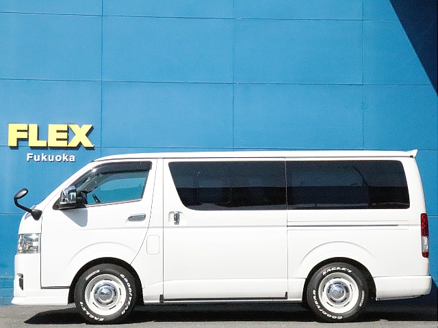 車高は1.5インチローダウン施工済みなので日々の乗り降りをスムーズにしてくれます！