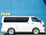 小窓完備なので、走行時も換気が行えます！アミエース等追加カスタム大歓迎