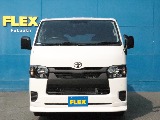 新車！ハイエースバン2.8DX！高出力ディーゼルターボ！ブラックパッケージ！！リヤクーラー・リヤヒーター付き！床張り施工☆