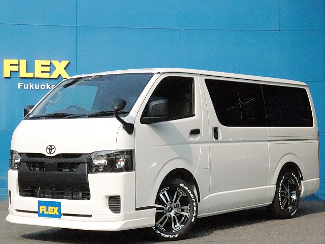 ☆新車☆ハイエースバン　2.8DX！ロングGL　高出力ディーゼルターボ！ブラックPKG床張り施工！福岡店に入庫◎