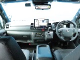 トヨタ ハイエースバン(2枚目)