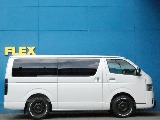 トヨタ ハイエースバン(9枚目)
