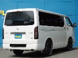トヨタ ハイエースバン(10枚目)
