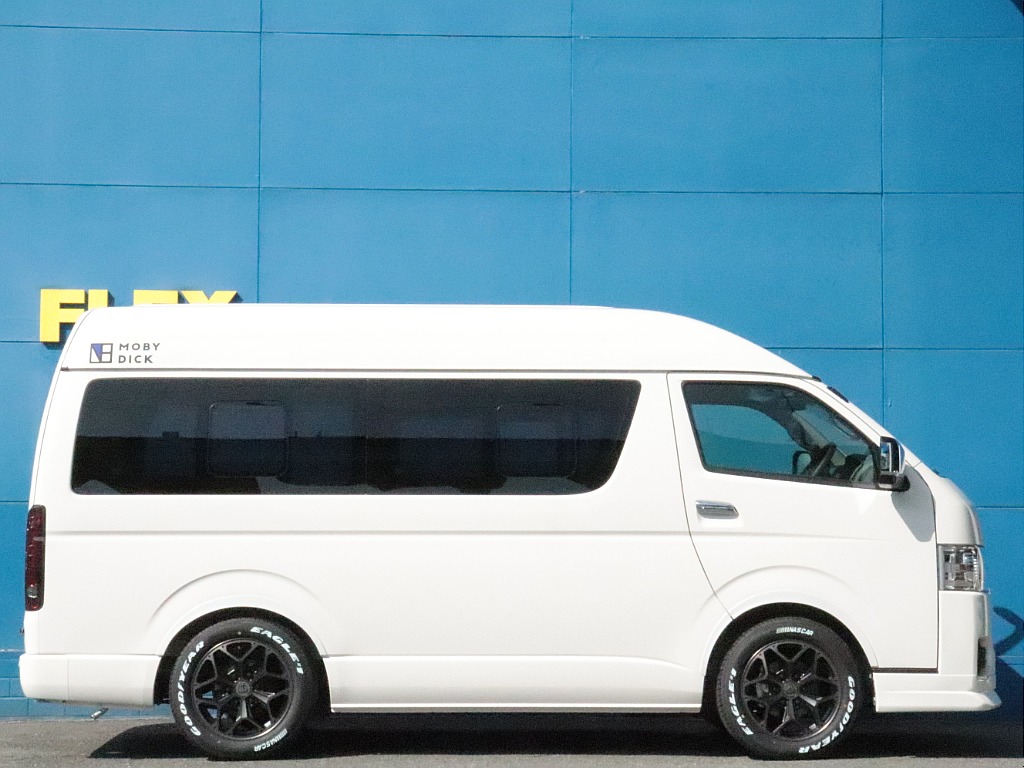 車高は1ローダウン施工済みなので日々の乗り降りを楽にしてくれます！