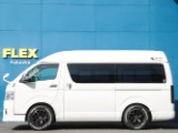 車高は1インチローダウン施工済みなので日々の乗り降りを楽にしてくれます！