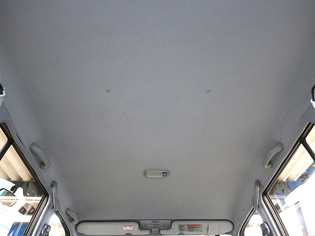 トヨタ ランドクルーザープラド(16枚目)