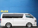 トヨタ ハイエースバン(6枚目)