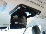 カロッツェリア10.5型フリップダウンモニターで後席ゲストも退屈させません♪