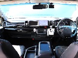 トヨタ ハイエース(2枚目)